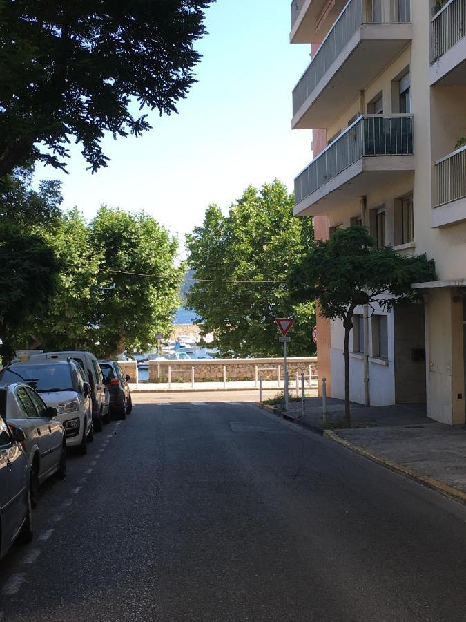Goeland 3, Climatise, Wifi, Balcons Petite Vue Mer Laterale Au 3 Eme Etage Sans Ascenseur Toulon Exterior foto